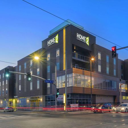 Home2 Suites Kansas City Downtown Exterior photo