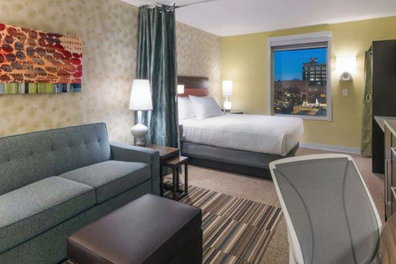 Home2 Suites Kansas City Downtown Exterior photo